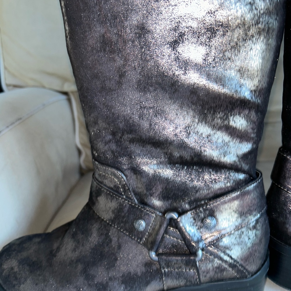 Simply Vera Wang Boots - Picture 9 of 14